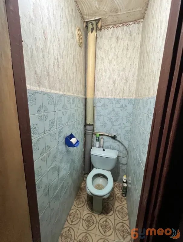 Продам 4-к квартиру