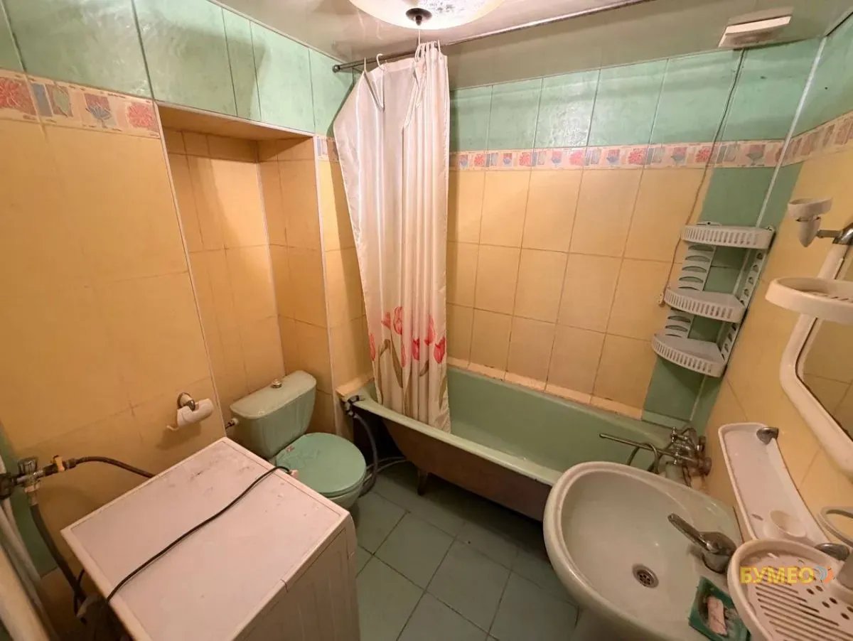 Продам дом 99 кв. м. в Камброде р- н 28 школы