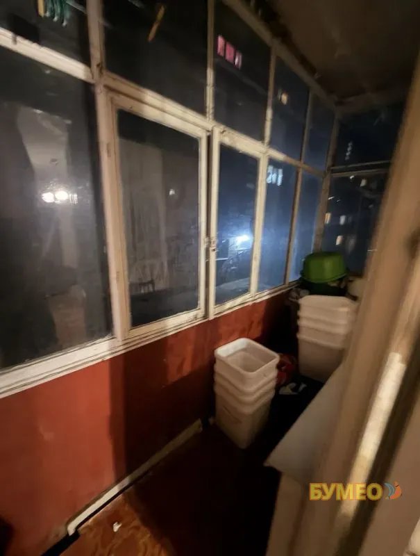 Продам 2- к квартиру на кв. Ватутина с автономным