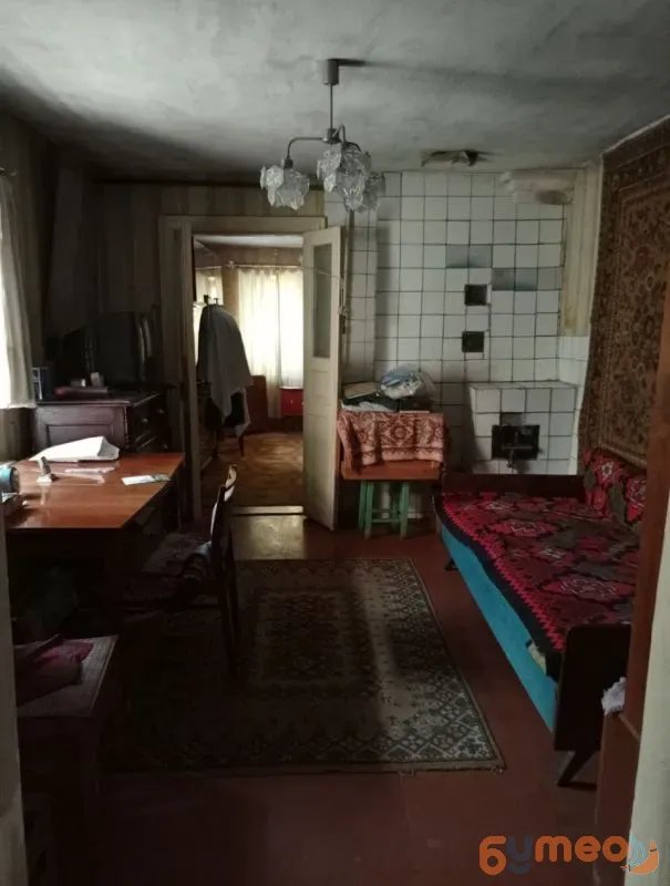 Продам часть дома и флигель