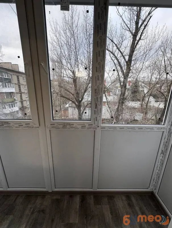 Продам 2- к квартиру в самом центре Луганска