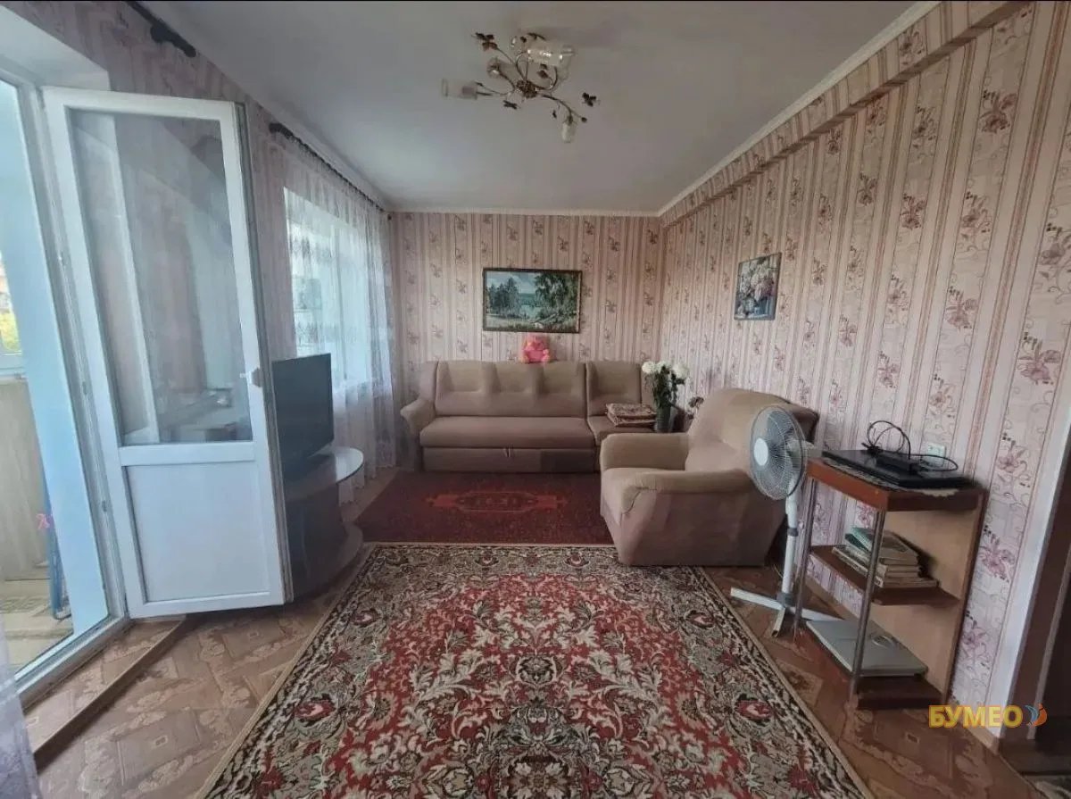 Продам 2- к квартиру р- н ВВАУШ